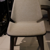 C802 布餐椅